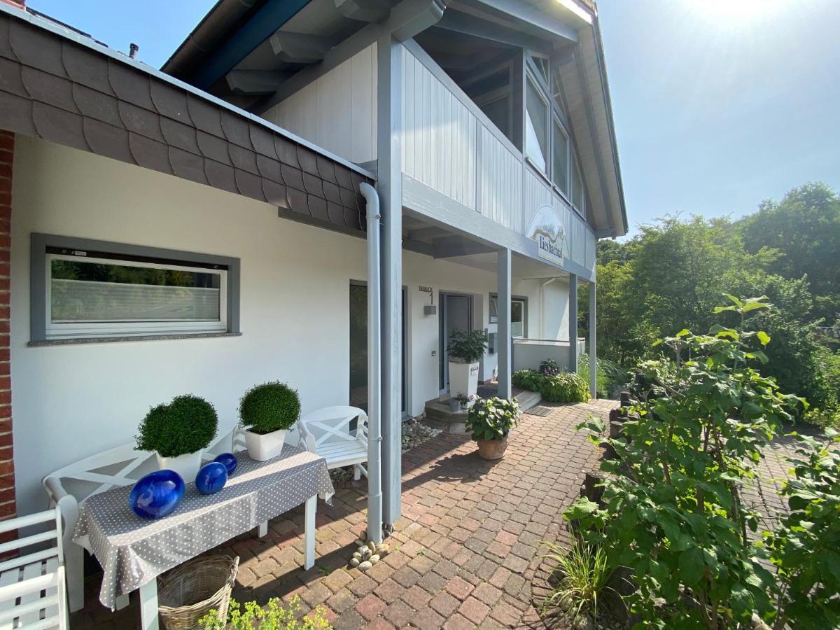 Pension-Ferienwohnung Liesbachtal Direkt Am Waldrand Bayerische Rhoen Schönau an der Brend エクステリア 写真
