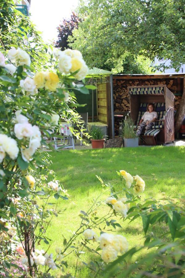 Pension-Ferienwohnung Liesbachtal Direkt Am Waldrand Bayerische Rhoen Schönau an der Brend エクステリア 写真